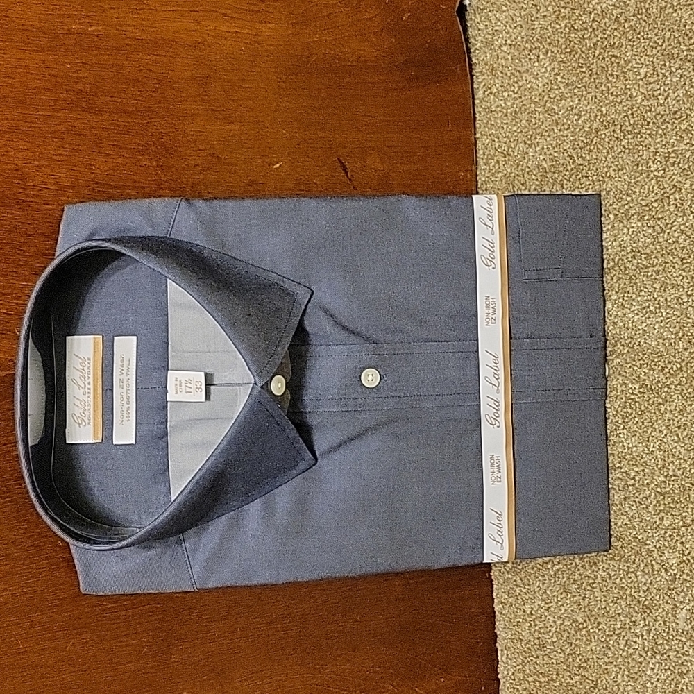 Roundtree & Yorke, Gold Label long-sleeved dress shirt, NWT still in package.